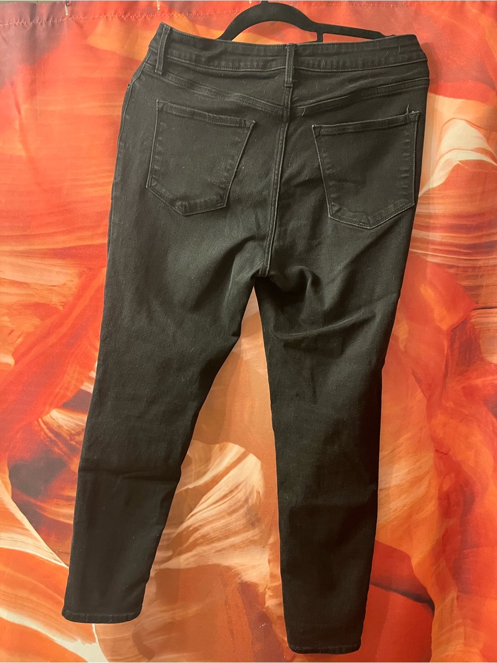 Old Navy Black Skinny Women's Jeans with Back Pocket Stitching